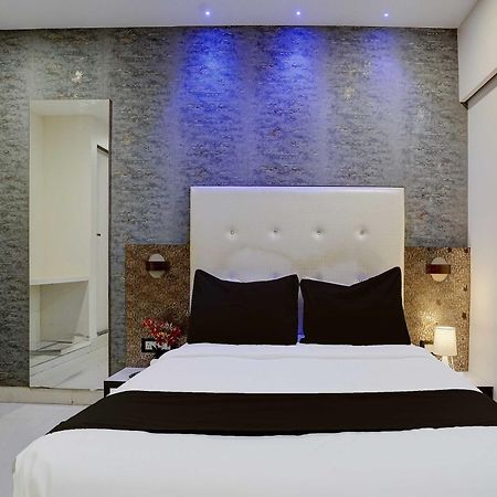 Hotel O Golden Star ムンバイ エクステリア 写真