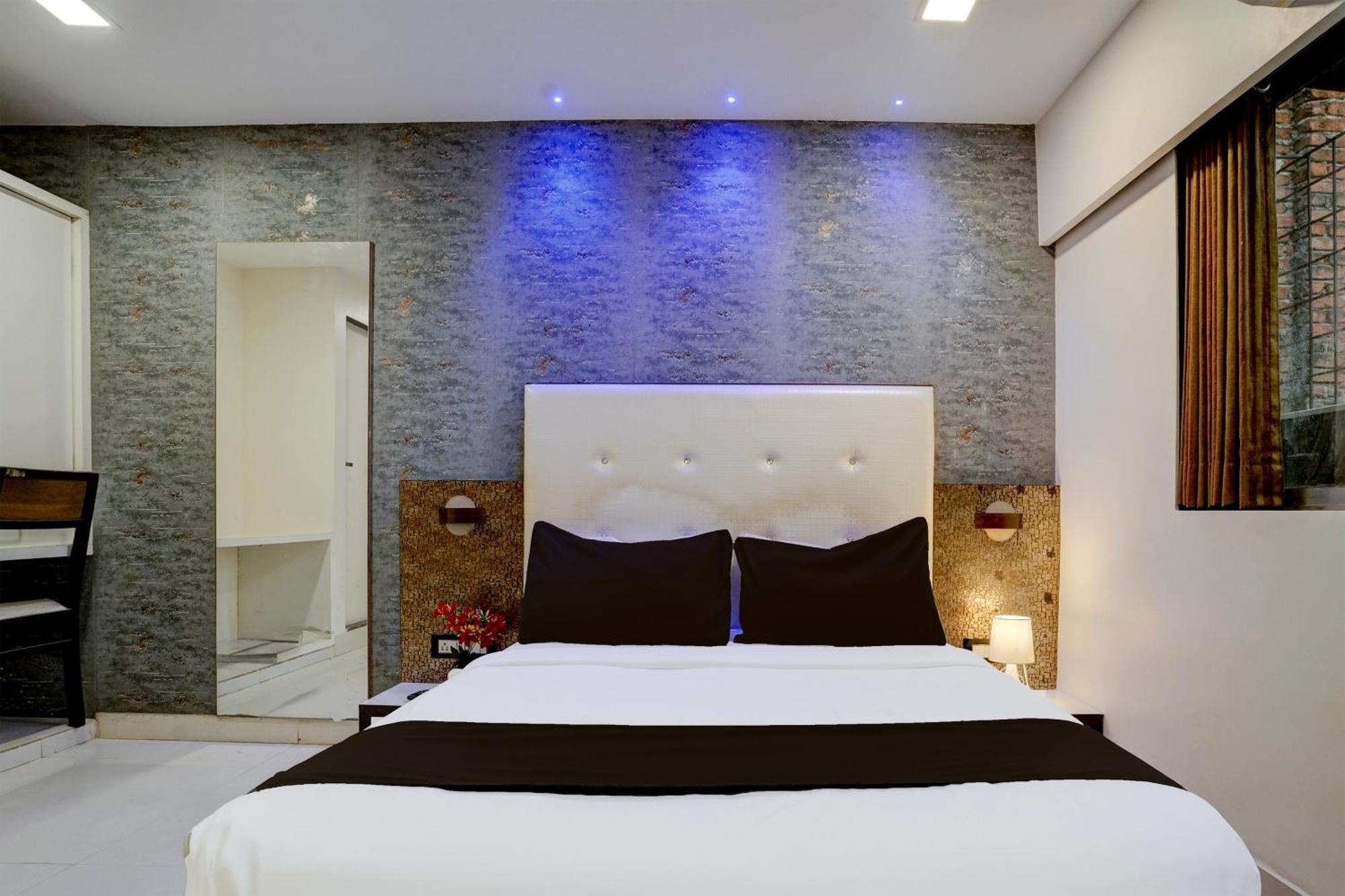 Hotel O Golden Star ムンバイ エクステリア 写真