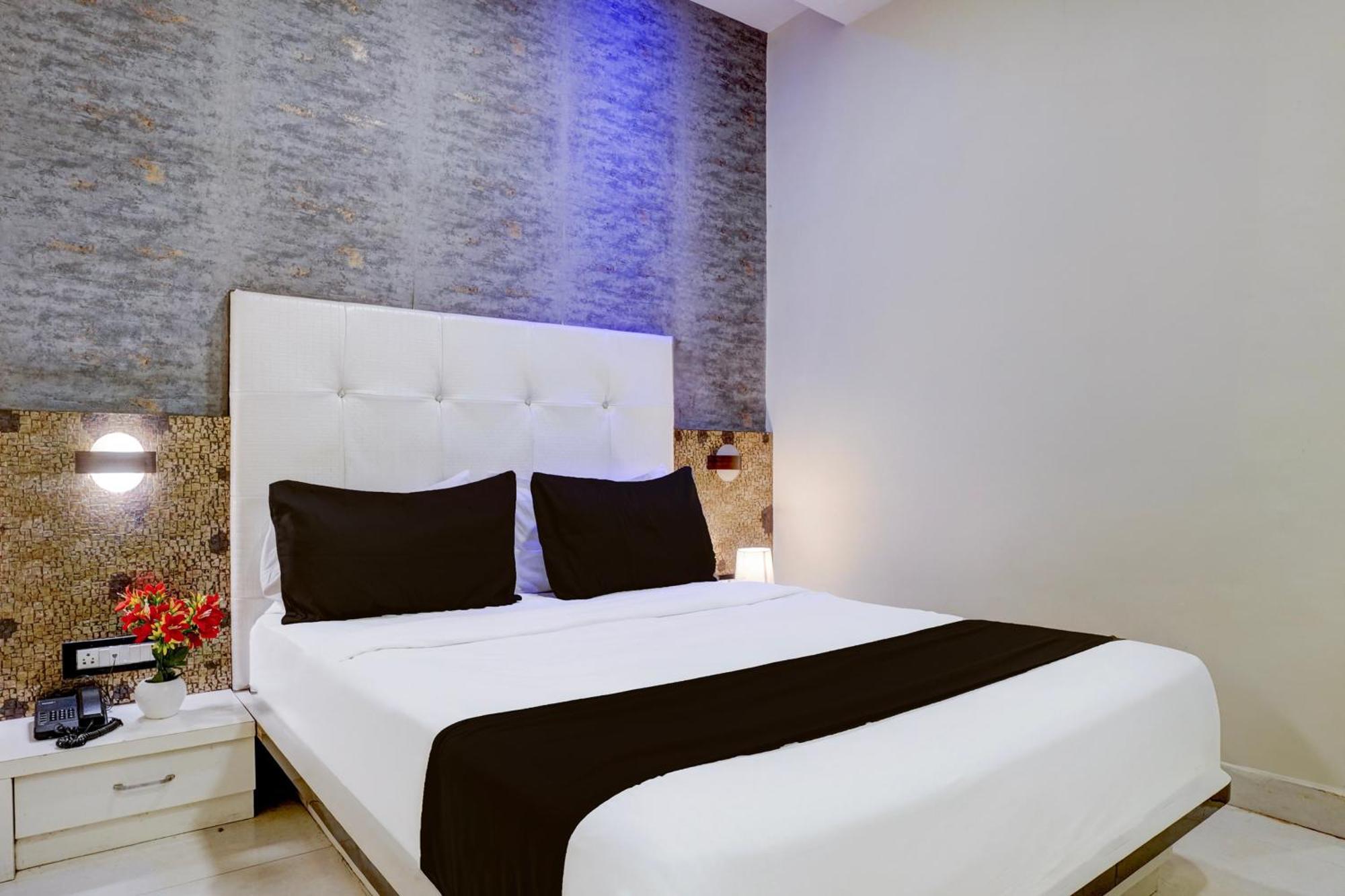 Hotel O Golden Star ムンバイ エクステリア 写真