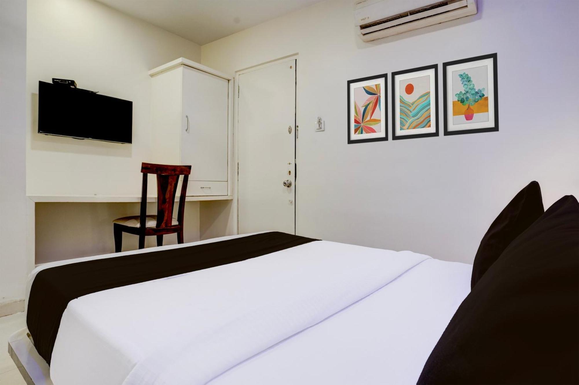Hotel O Golden Star ムンバイ エクステリア 写真