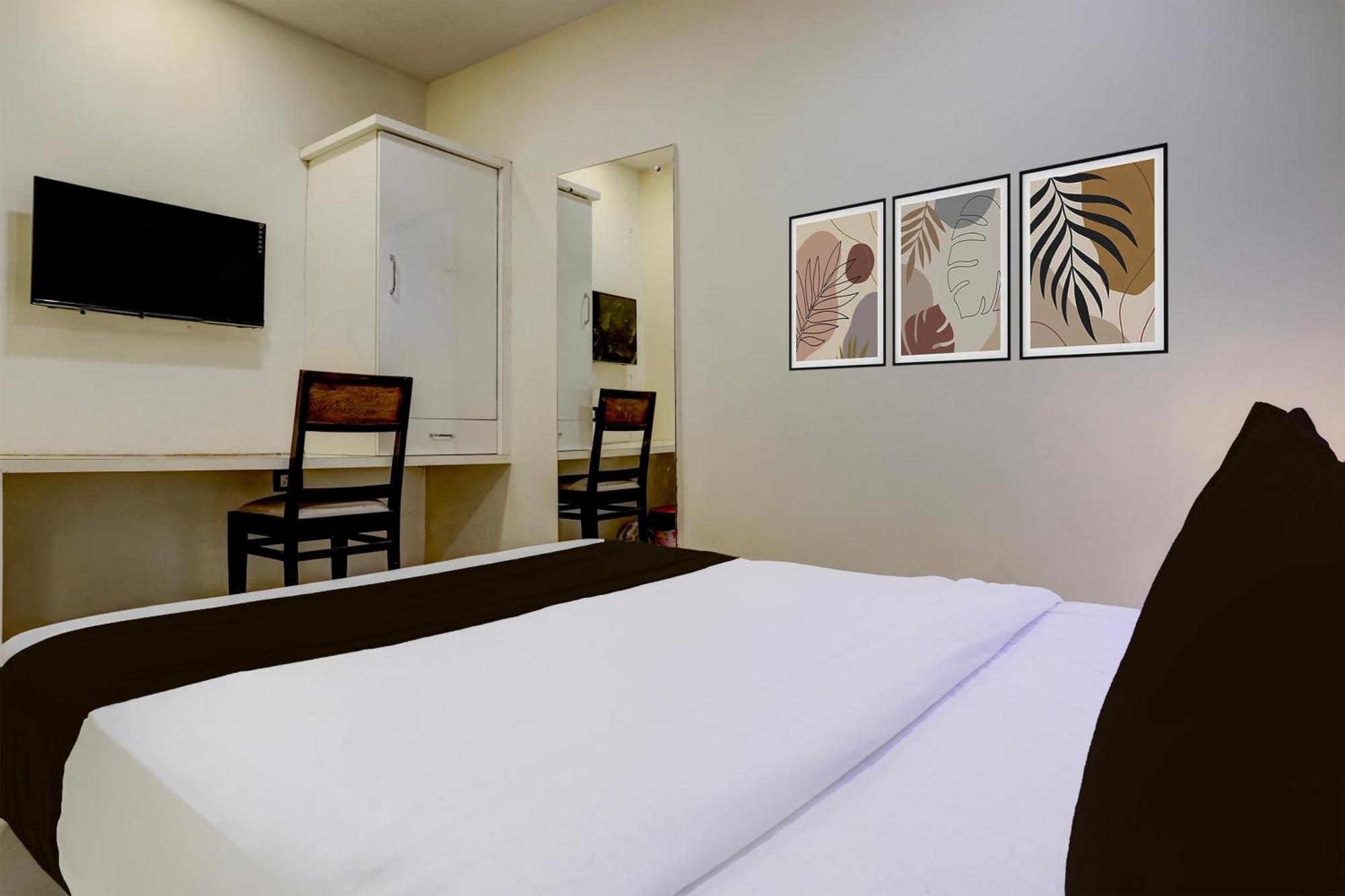 Hotel O Golden Star ムンバイ エクステリア 写真
